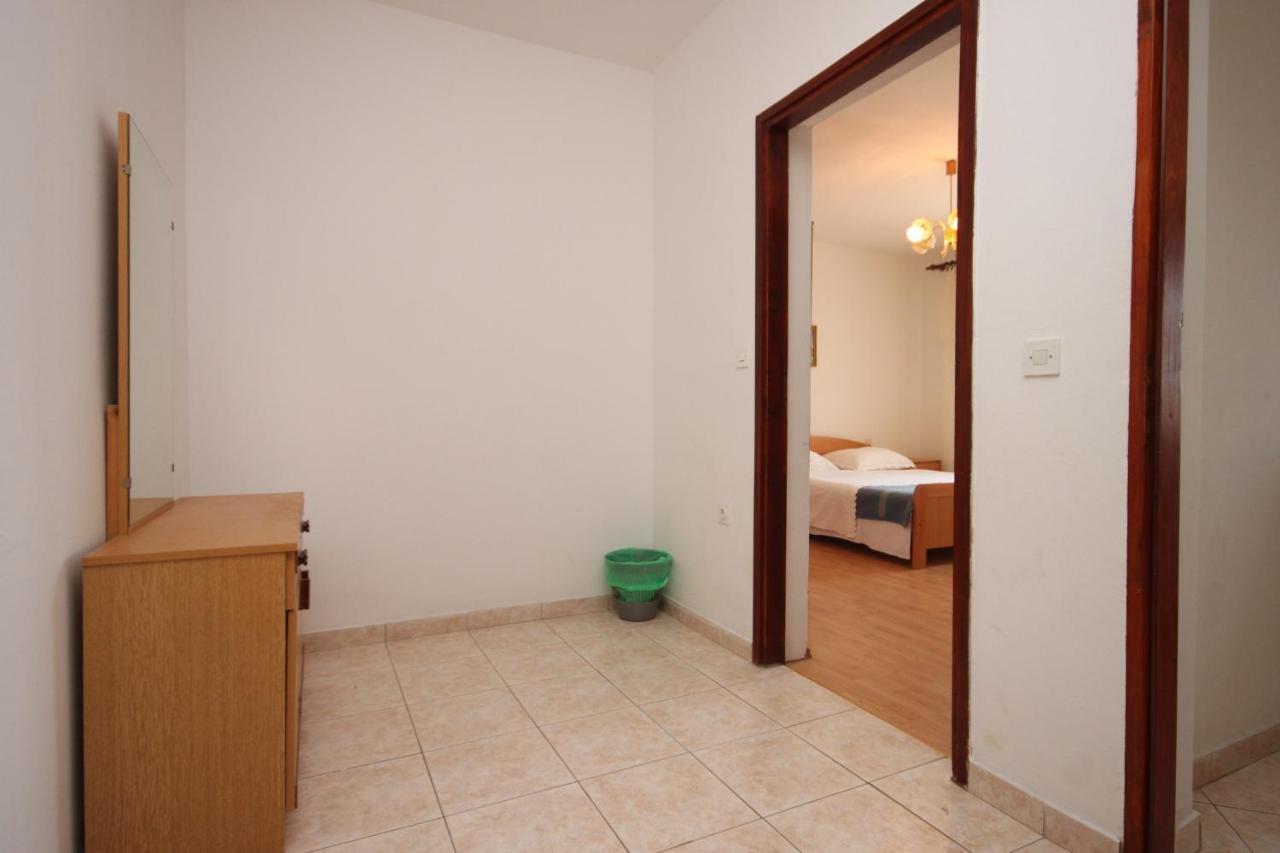 Apartments By The Sea Kustici, Pag - 6355 Dış mekan fotoğraf